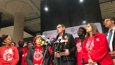 Chicago teachers vote to defy district orders and stay remote, thwarting reopening